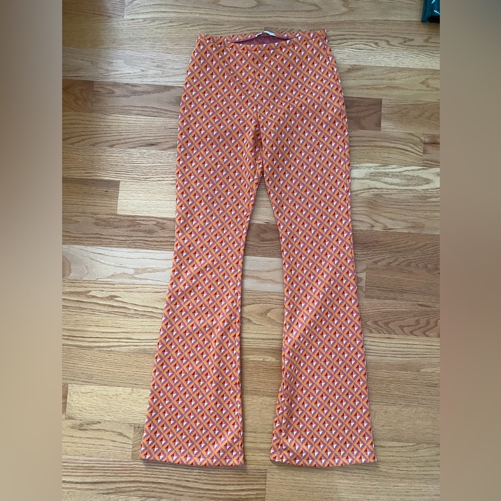 Zara Red and Orange Patterned Bell bottom Pants